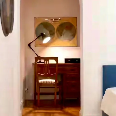 Casa D'azeglio, Florence, Quiet And Elegant