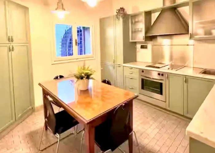 Casa D'azeglio, Florence, Quiet And Elegant *