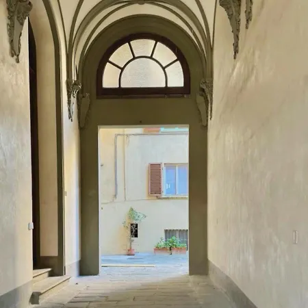 아파트 Casa D'azeglio, Florence, Quiet And Elegant 피렌체