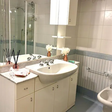Casa D'azeglio, Florence, Quiet And Elegant 아파트 피렌체